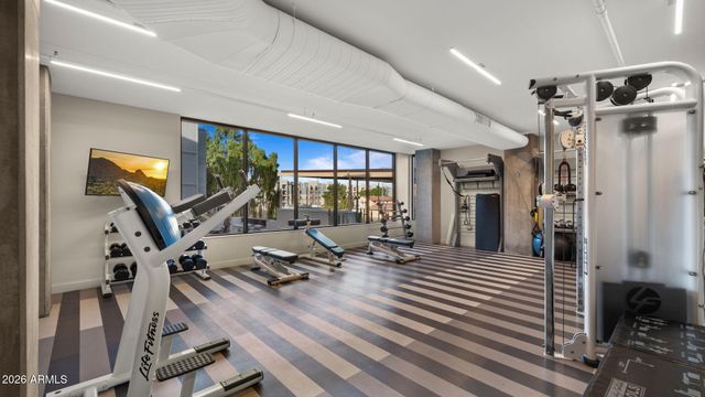 2300 E CAMPBELL Avenue 202, Phoenix, AZ 85016