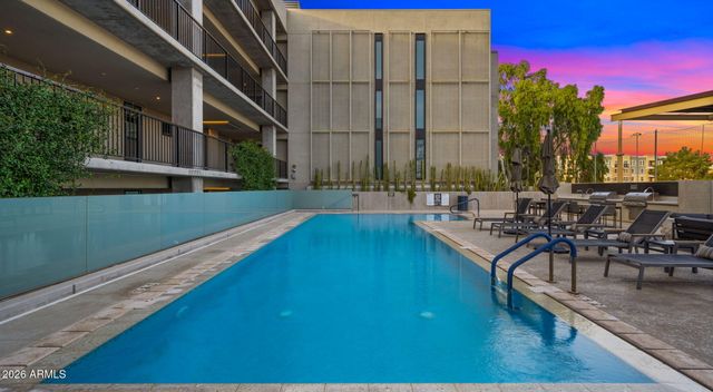 2300 E CAMPBELL Avenue 202, Phoenix, AZ 85016