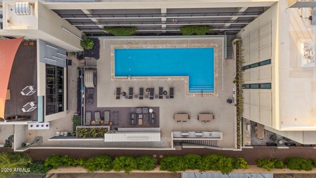 2300 E CAMPBELL Avenue 202, Phoenix, AZ 85016