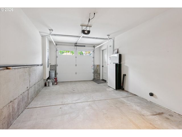 1430 Ne 72ND Ave, Portland, OR 97213