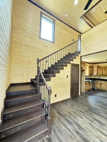 137 J A C Dr, Leesville, LA 71446