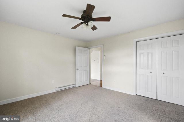 227 HERITAGE DR, Gettysburg, PA 17325