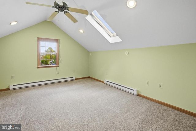 227 HERITAGE DR, Gettysburg, PA 17325