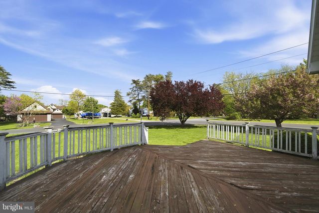 227 HERITAGE DR, Gettysburg, PA 17325
