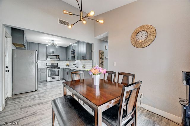 6712 Accent Court, Las Vegas, NV 89108
