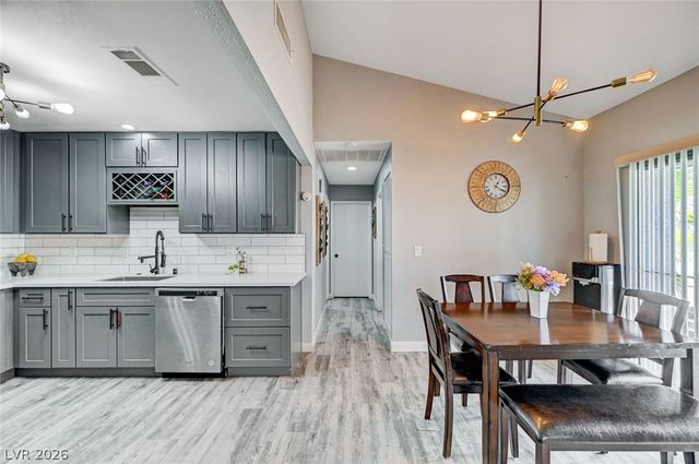 6712 Accent Court, Las Vegas, NV 89108