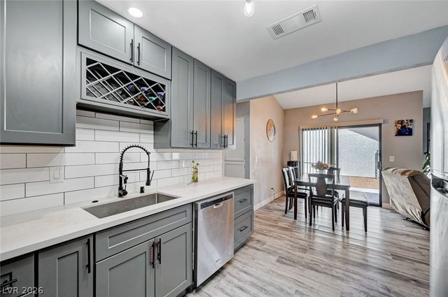 6712 Accent Court, Las Vegas, NV 89108