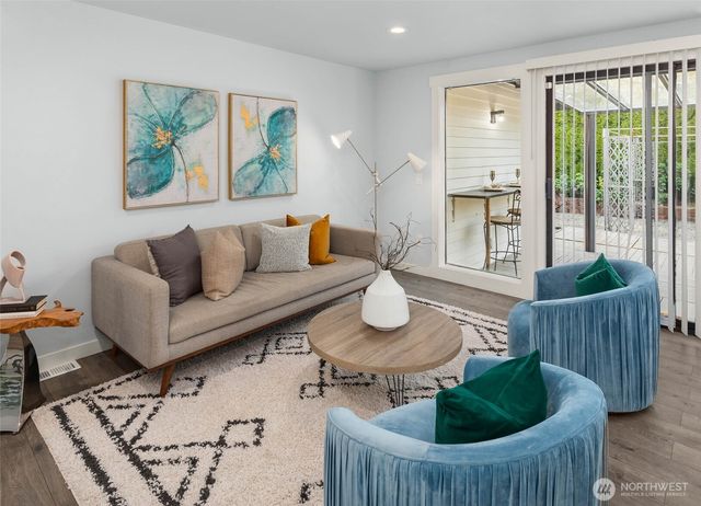 8515 129th Avenue SE, Newcastle, WA 98056