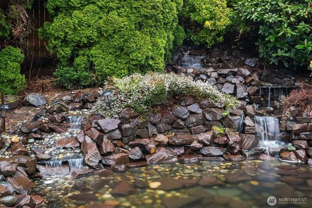 8515 129th Avenue SE, Newcastle, WA 98056