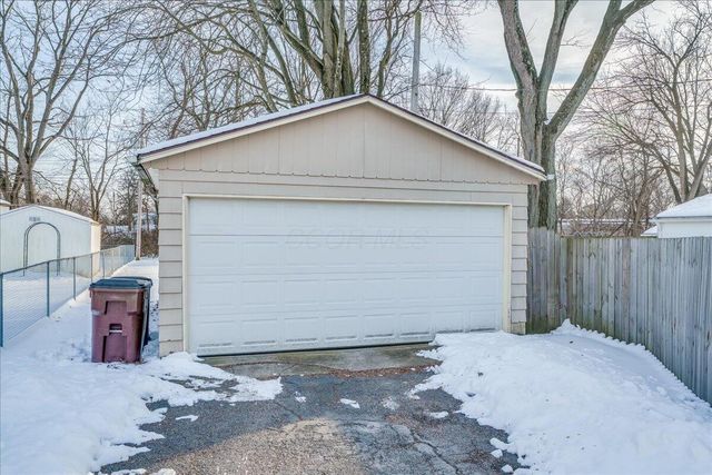 2471 Valleyview Drive, Columbus, OH 43204