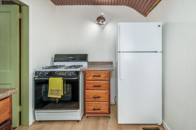 2471 Valleyview Drive, Columbus, OH 43204