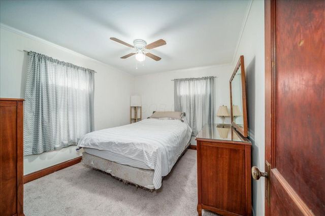 2471 Valleyview Drive, Columbus, OH 43204