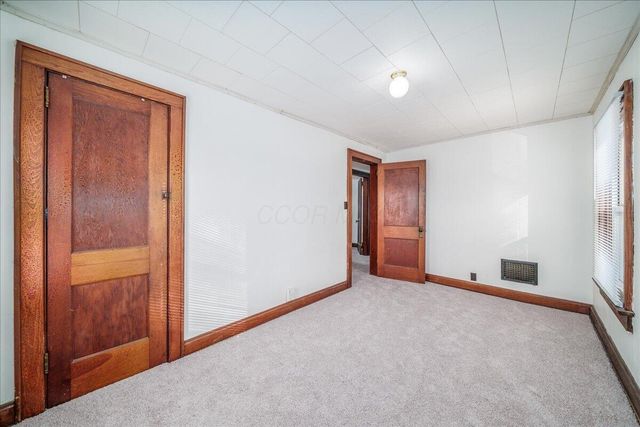 2471 Valleyview Drive, Columbus, OH 43204