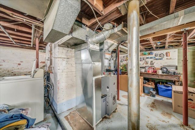 2471 Valleyview Drive, Columbus, OH 43204