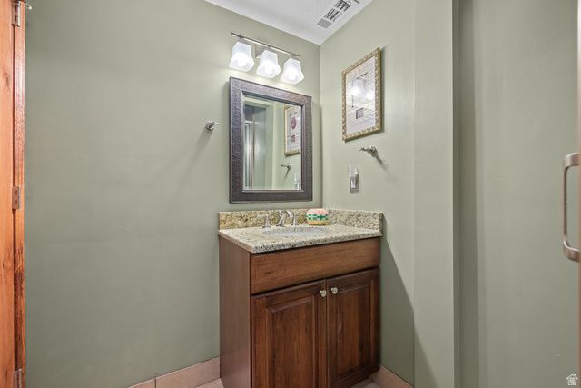 2247 E WILLOW HILLS DR, Sandy, UT 84093
