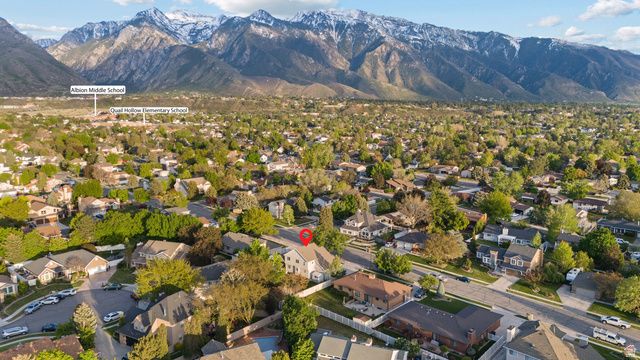 2247 E WILLOW HILLS DR, Sandy, UT 84093