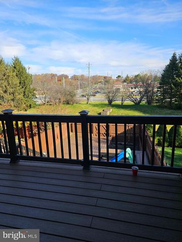 54 EMANDAN LN, Hockessin, DE 19707