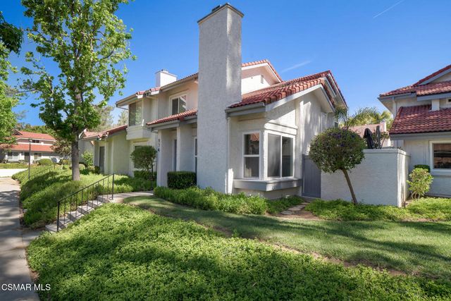 974 Quarterhorse Lane, Oak Park, CA 91377