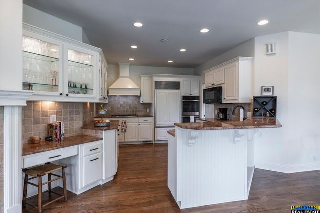 1801 S 186 Street, Omaha, NE 68130