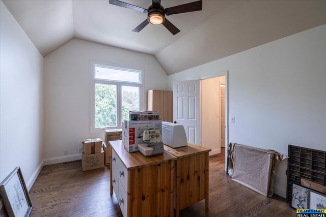 1801 S 186 Street, Omaha, NE 68130