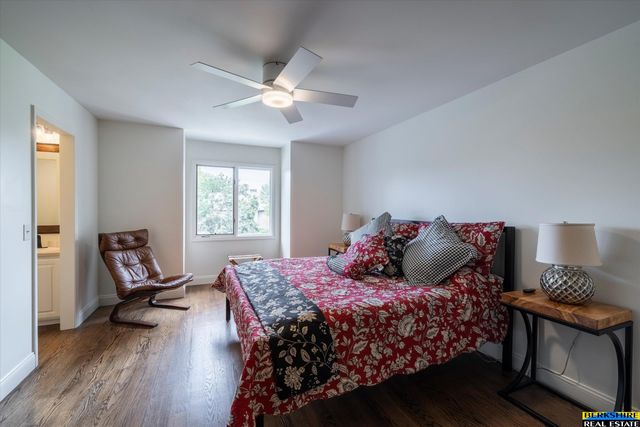 1801 S 186 Street, Omaha, NE 68130