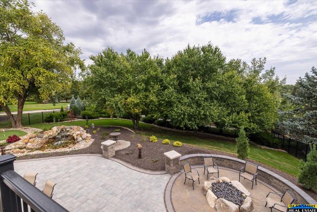 1801 S 186 Street, Omaha, NE 68130