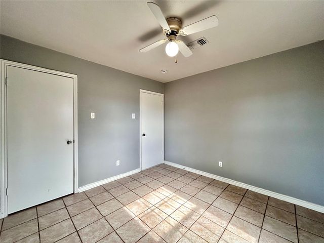 510 Powell DR, Leander, TX 78641