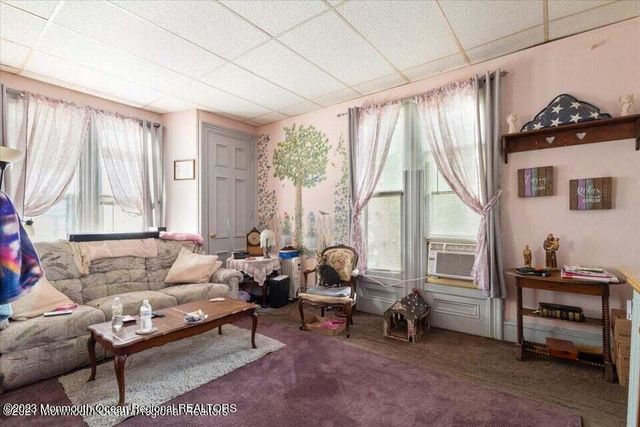 125 W Commerce Street, Bridgeton, NJ 08302