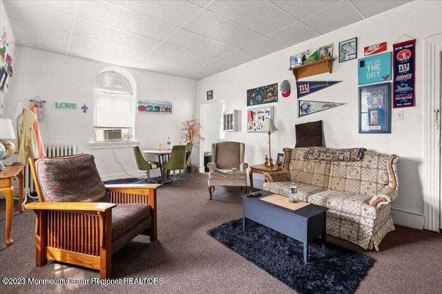 125 W Commerce Street, Bridgeton, NJ 08302