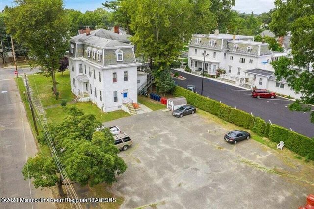 125 W Commerce Street, Bridgeton, NJ 08302