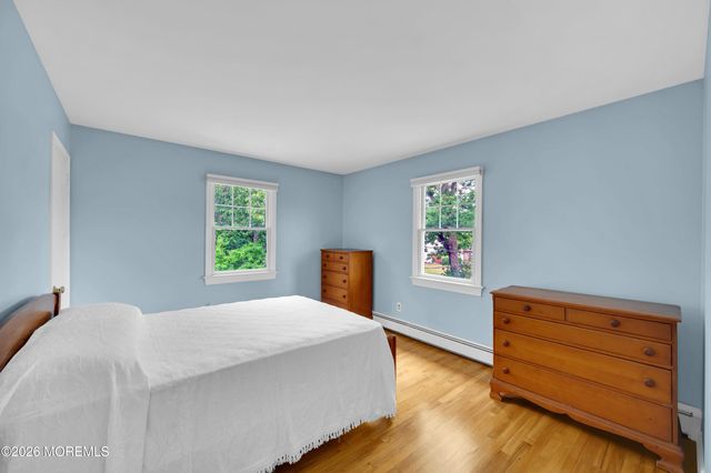 23 Newtons Corner Road, Howell, NJ 07731