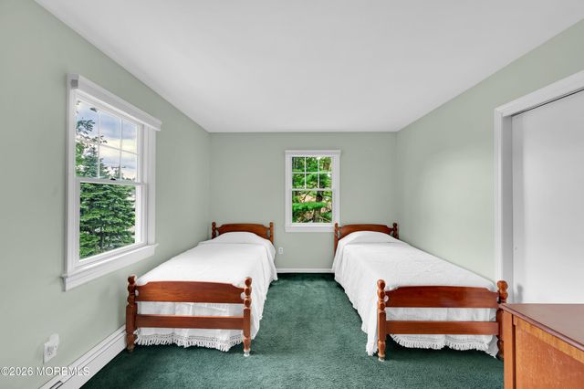 23 Newtons Corner Road, Howell, NJ 07731