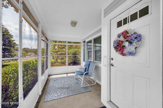 23 Newtons Corner Road, Howell, NJ 07731