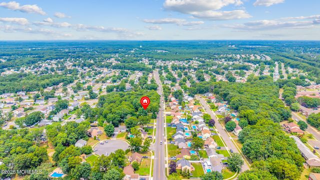 23 Newtons Corner Road, Howell, NJ 07731