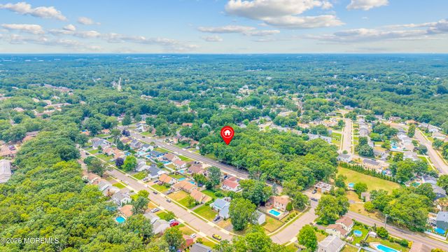 23 Newtons Corner Road, Howell, NJ 07731