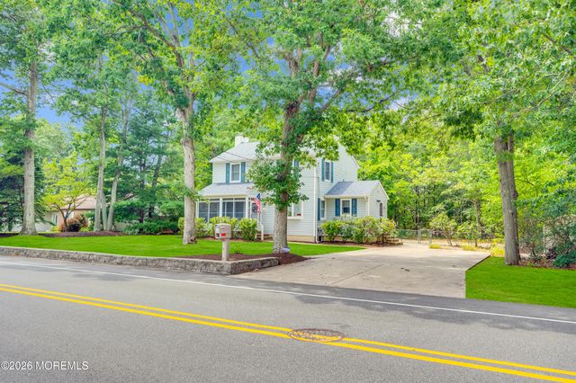 23 Newtons Corner Road, Howell, NJ 07731
