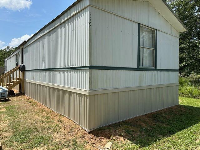 76 County Road 2292, Cleveland, TX 77327