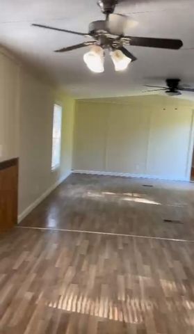 76 County Road 2292, Cleveland, TX 77327