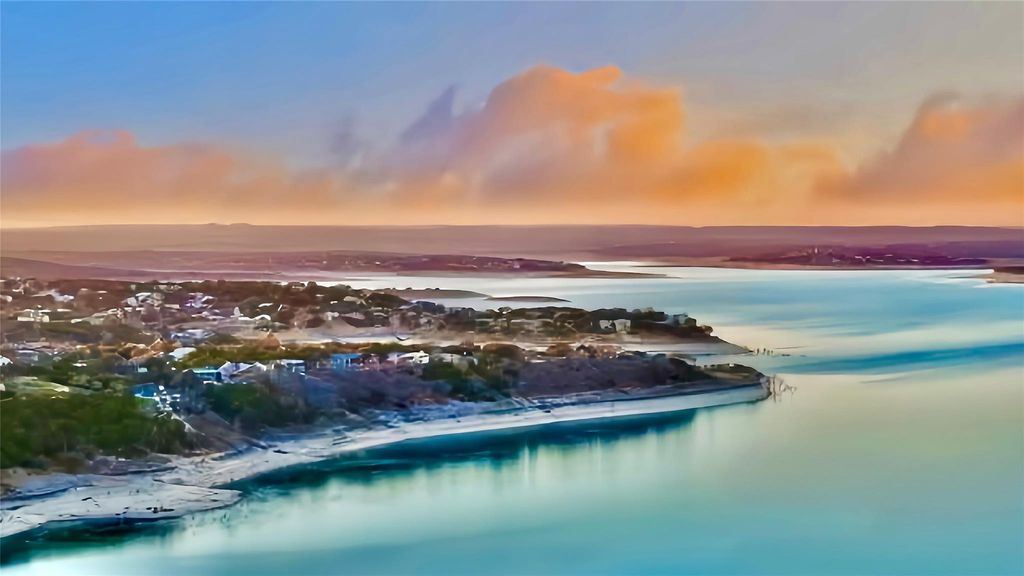1329 Trail Pass DR, Canyon Lake, TX 78133