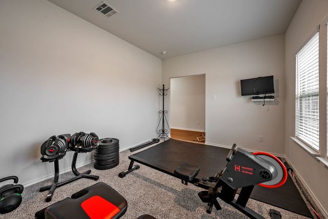 622 Clearlake Drive, Waxahachie, TX 75165