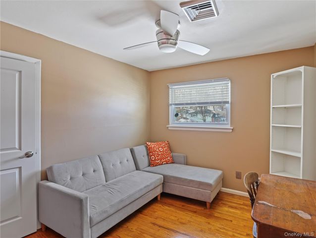 5 Mark Lane, New City, NY 10956