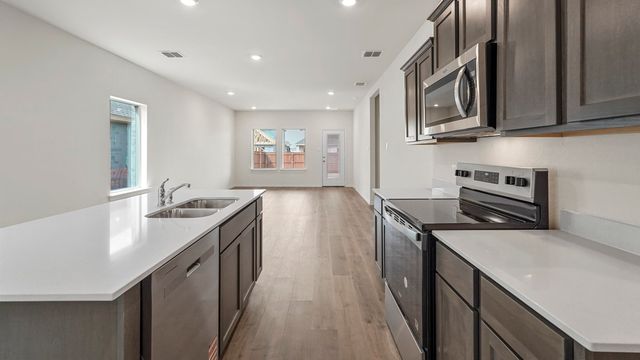 1816 Misty Brook Drive, Blue Ridge, TX 75424