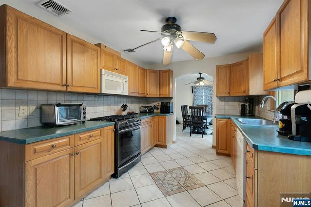 229 White Meadow Road, Rockaway Township, NJ 07866