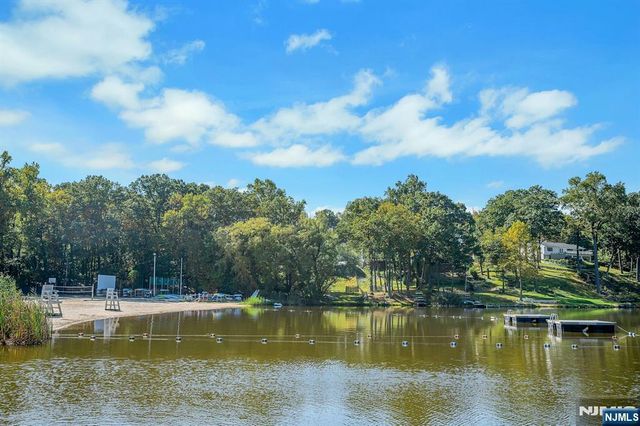 229 White Meadow Road, Rockaway Township, NJ 07866