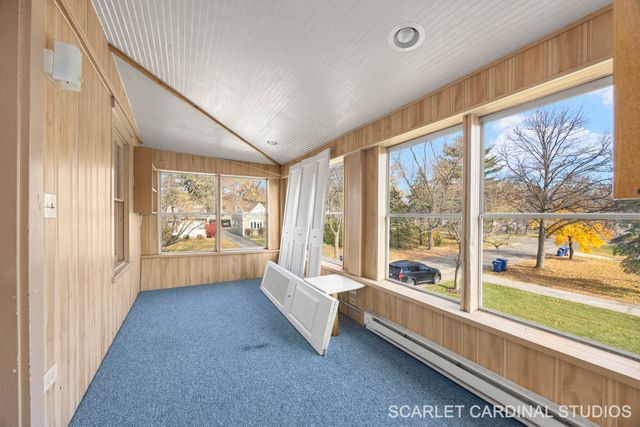 27 E Jackson Street, Villa Park, IL 60181