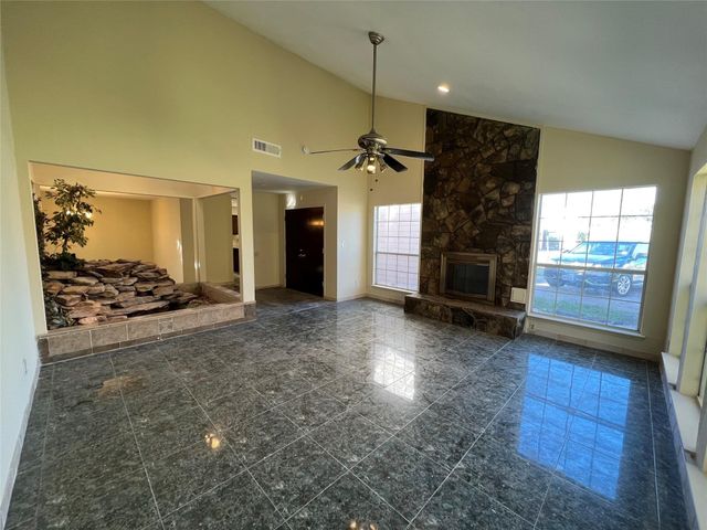 11039 Holworth Drive, Houston, TX 77072