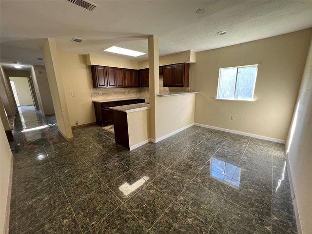 11039 Holworth Drive, Houston, TX 77072