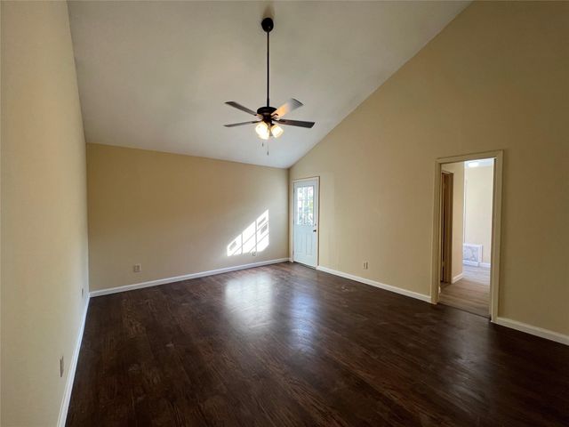 11039 Holworth Drive, Houston, TX 77072