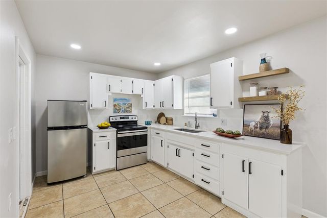 6308 N Hammond Avenue, Oklahoma City, OK 73122