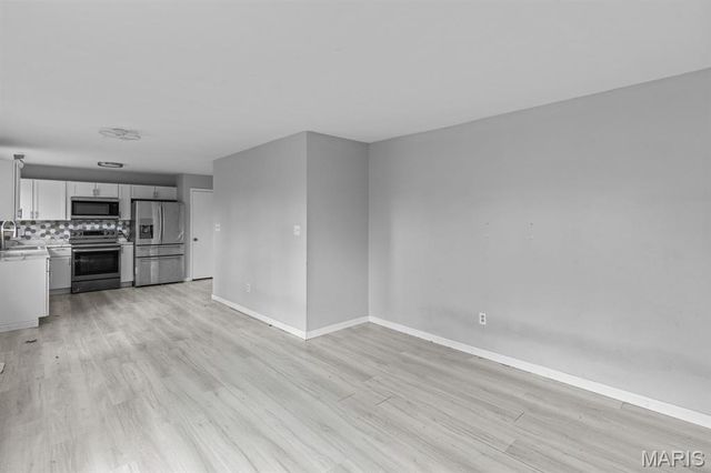 12322 Spanish Pond Road, St Louis, MO 63138